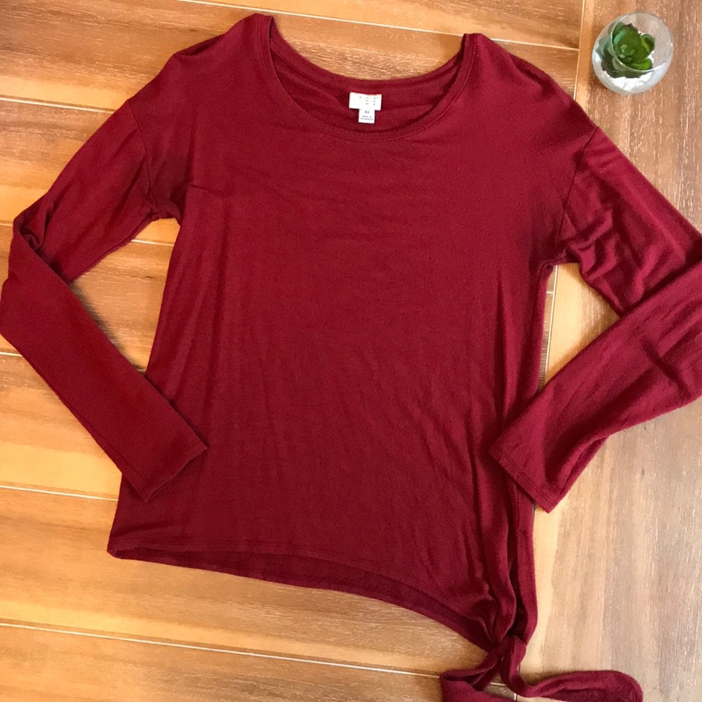 🎀 A New Day Maroon Tie Shirt